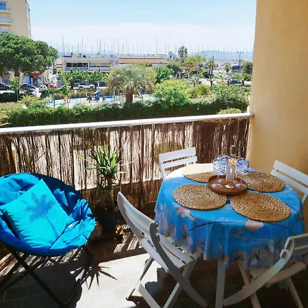 Port Climatise Avec Parking Privatif * Hyeres